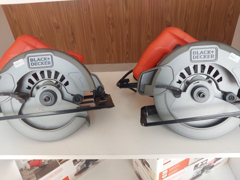 Serra Circular Black+Decker CS1004